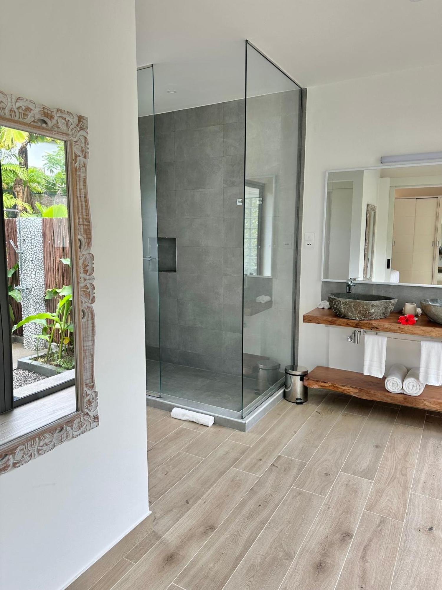 Pineapple Beach Villas Baie Lazare  Zewnętrze zdjęcie