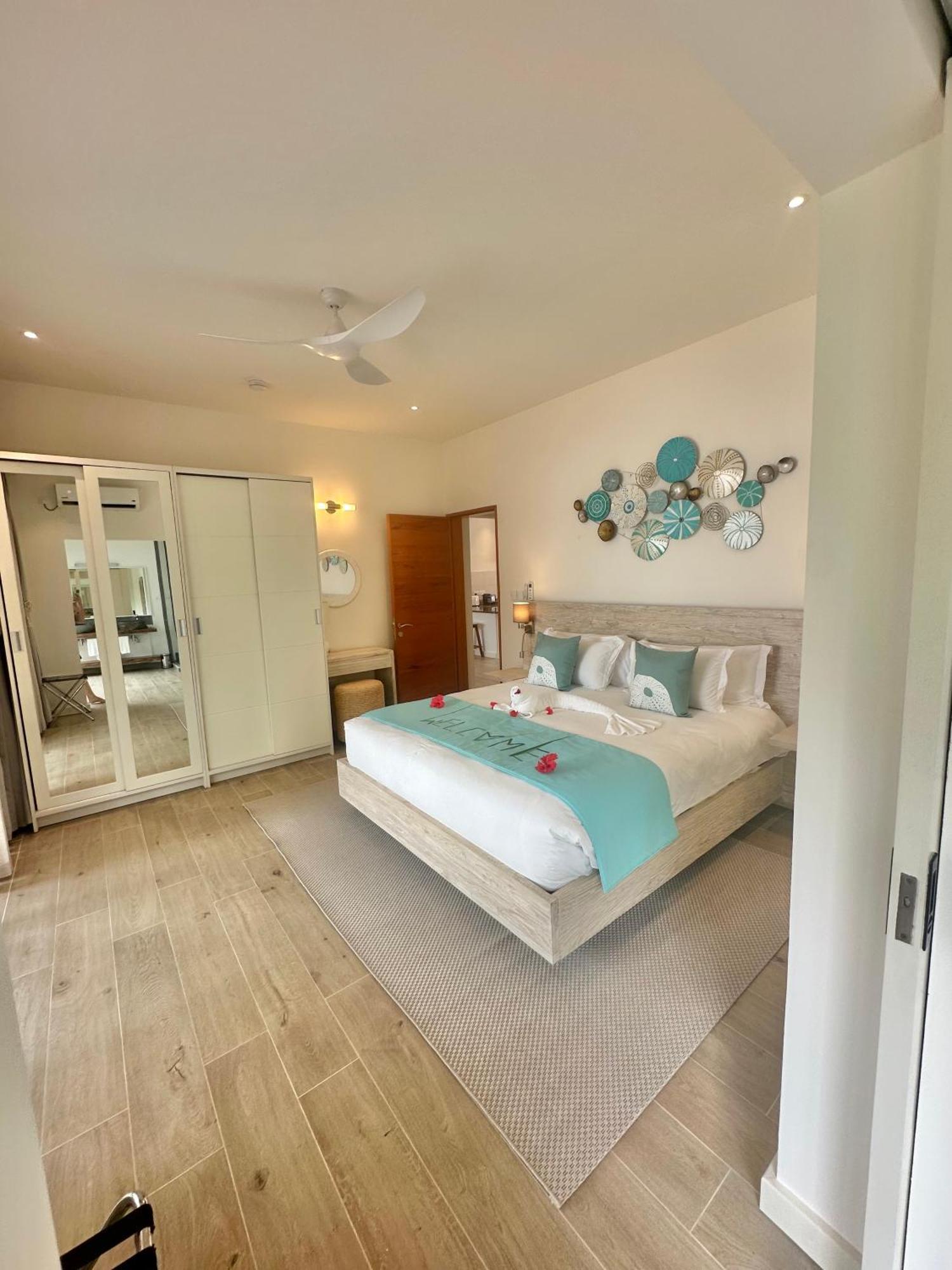 Pineapple Beach Villas Baie Lazare  Zewnętrze zdjęcie